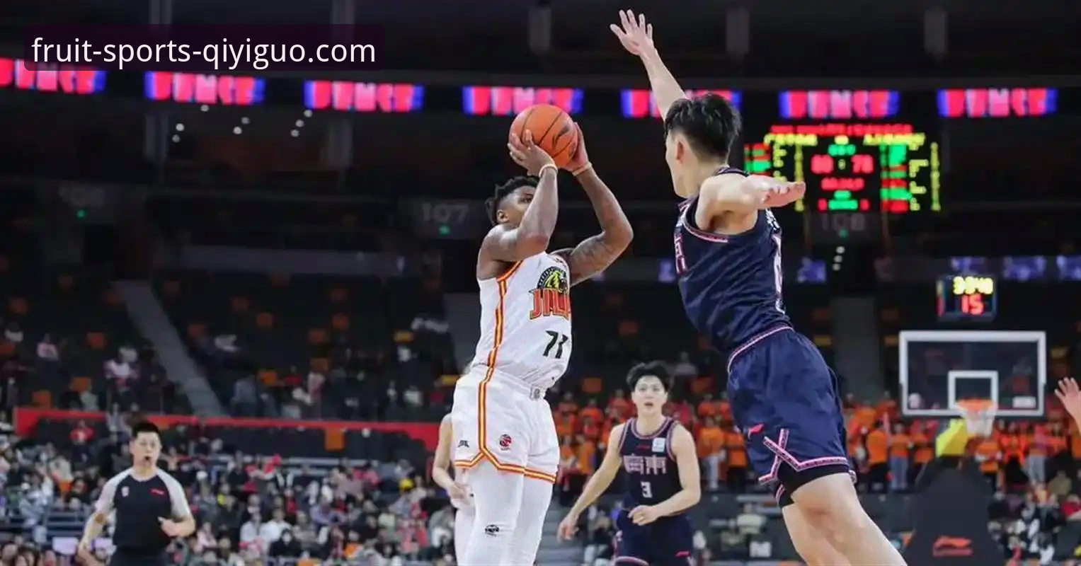 奇异果体育直播软件 皮特森38分力挽狂澜,福建终结北京连胜:一场跌宕起伏的CBA对决深度解析